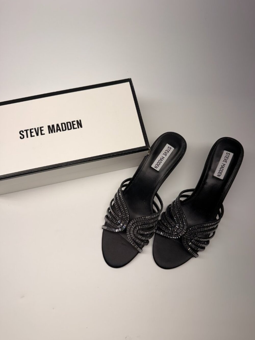 Steve Madden Women Melanyy Crystal Embellished Heel Slide Sandal Sz 9.5 M